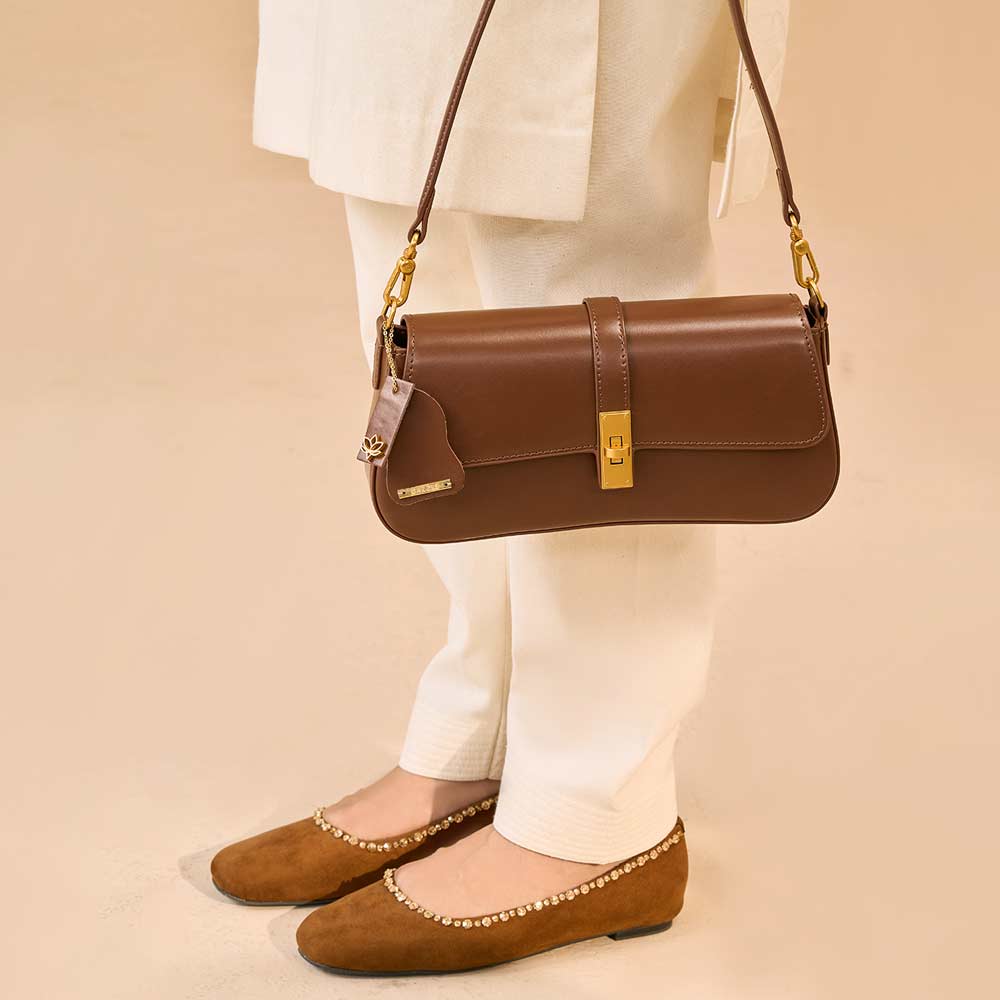 Reverie (Mocha Brown)