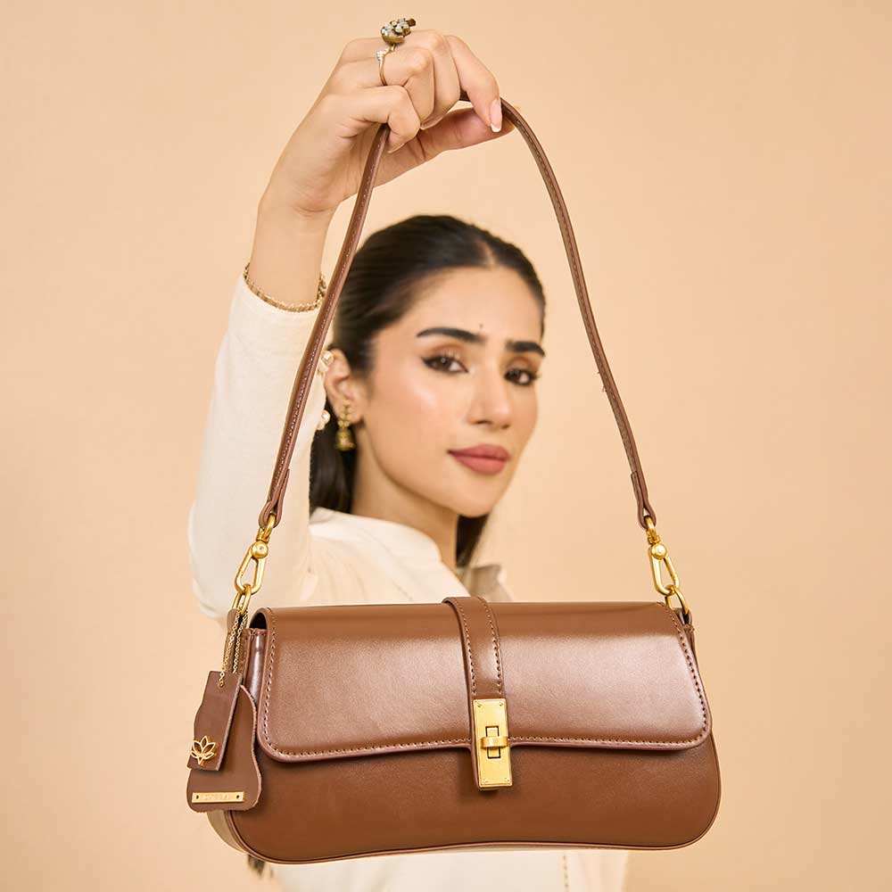 Reverie (Mocha Brown)