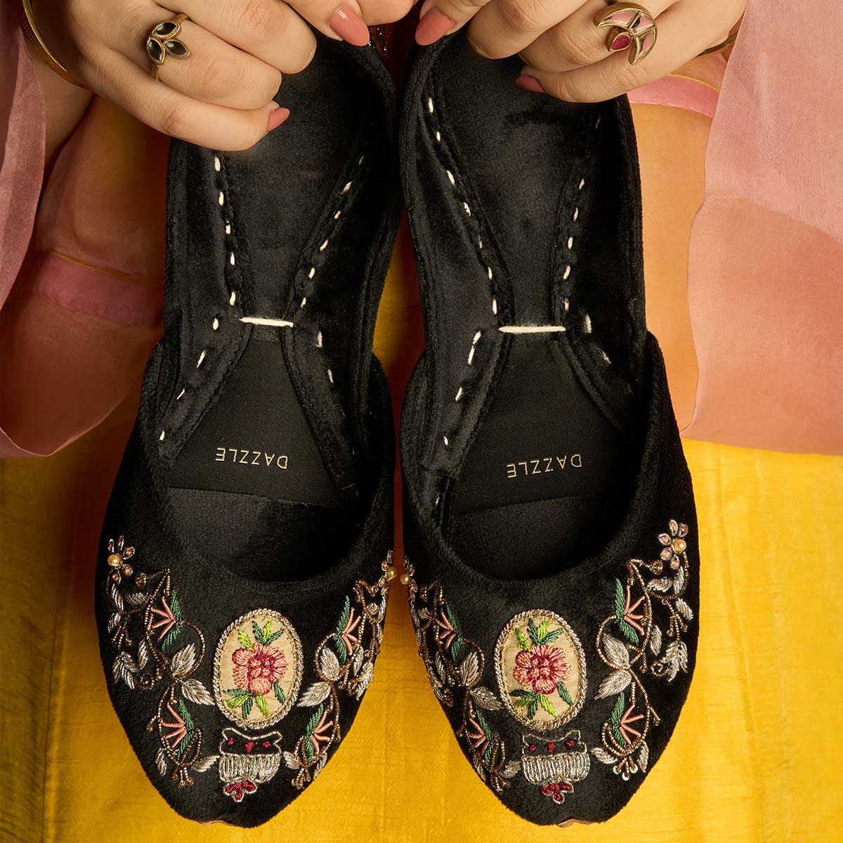Rose Pink (Black)